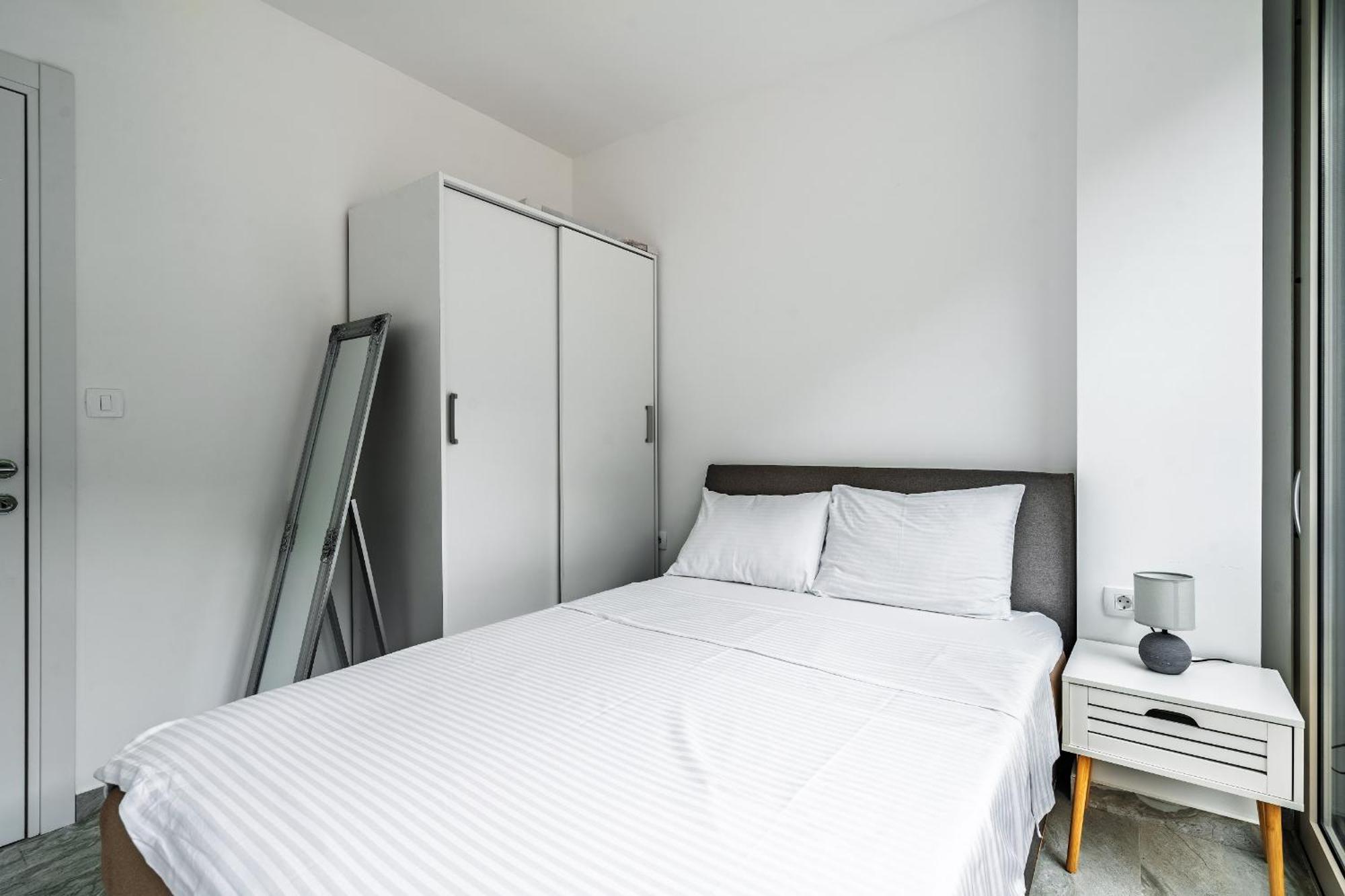 Aura Tower Aparments By In Property Rafailovici Exterior photo